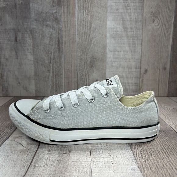Converse Pre School Chuck Taylor All Star Lo Ox Trainers Shoes Gray Size 2 Youth - Picture 7 of 14